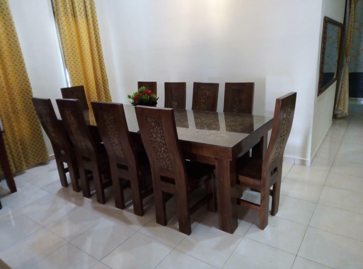 Muslim 2 Stay Malacca Bagian luar foto